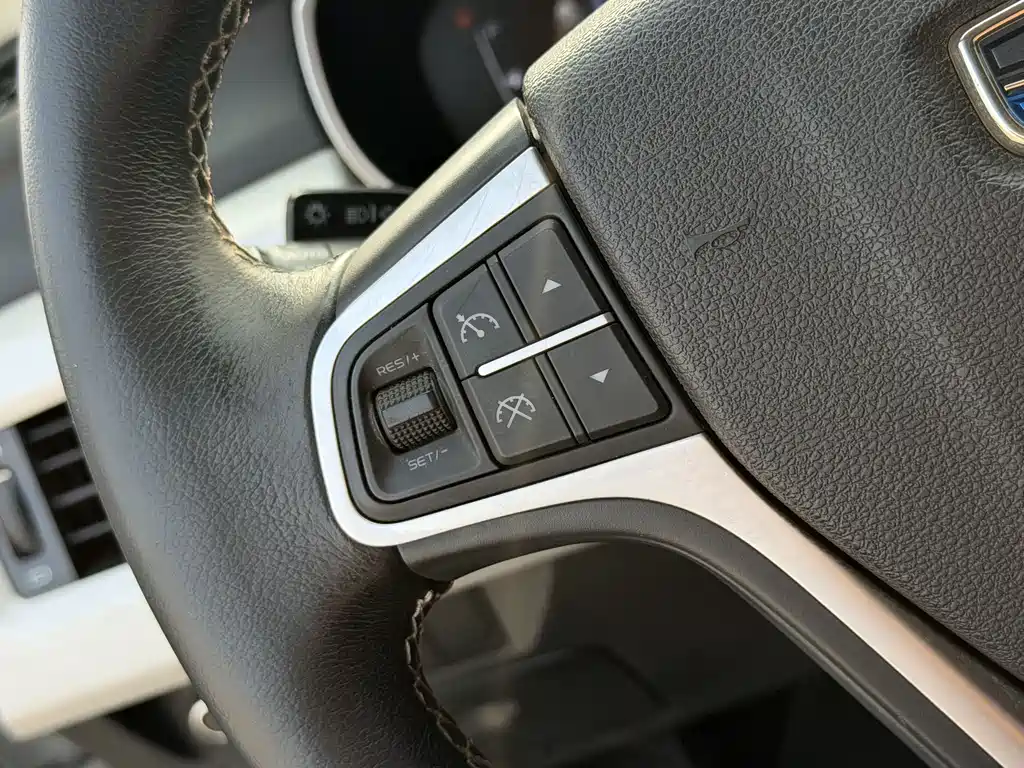 Geely Boyue — миниатюра 14