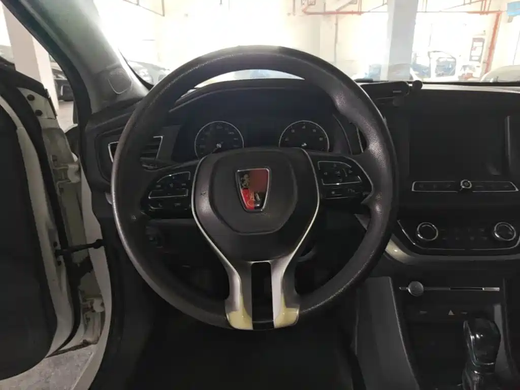 Roewe 360 — миниатюра 11