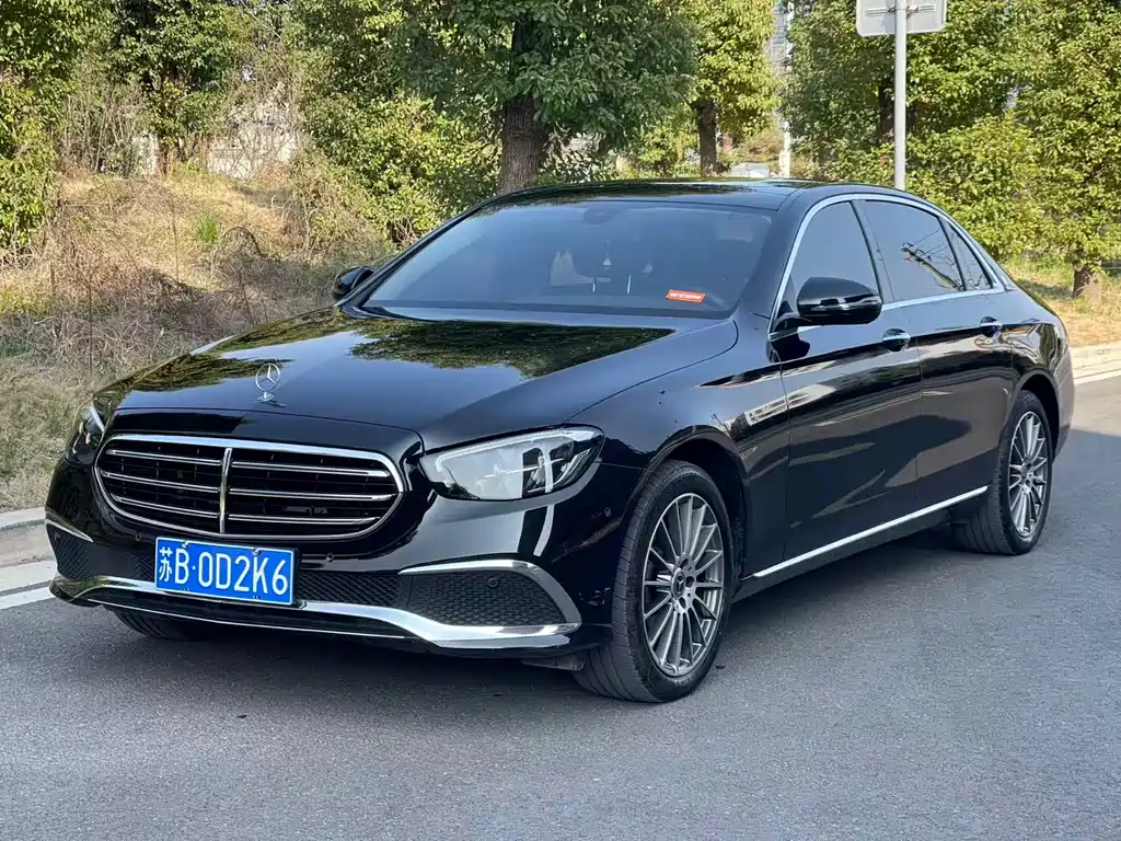 Mercedes-Benz E-Class 2023