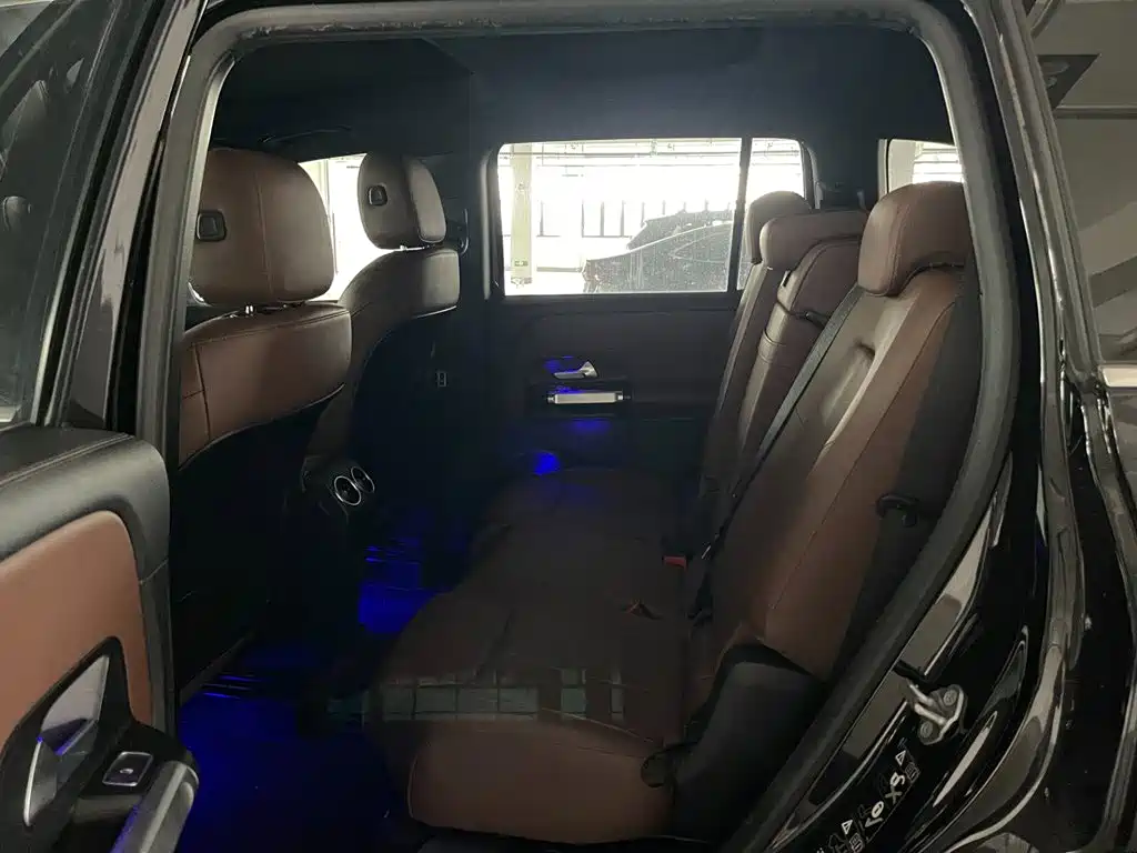 Mercedes-Benz GLB — миниатюра 9