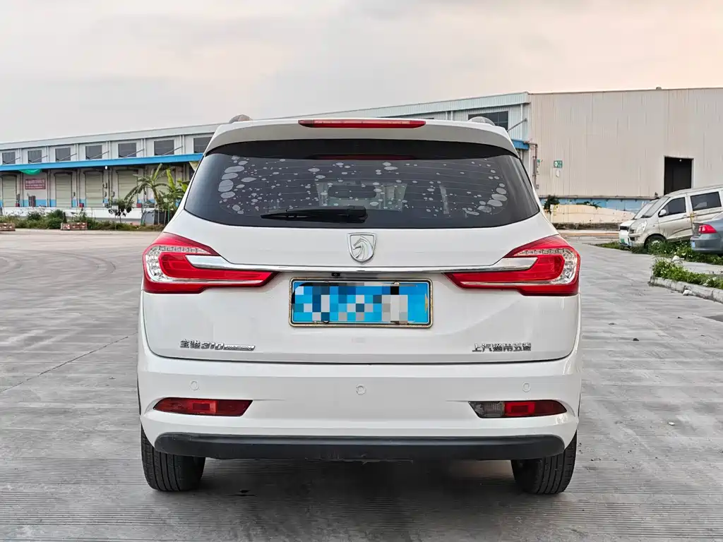 Baojun 310W — миниатюра 8
