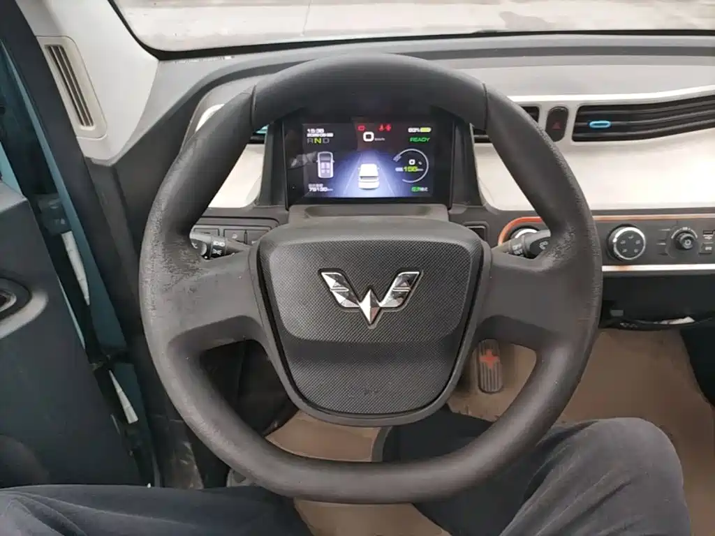 Wuling MINIEV — миниатюра 11