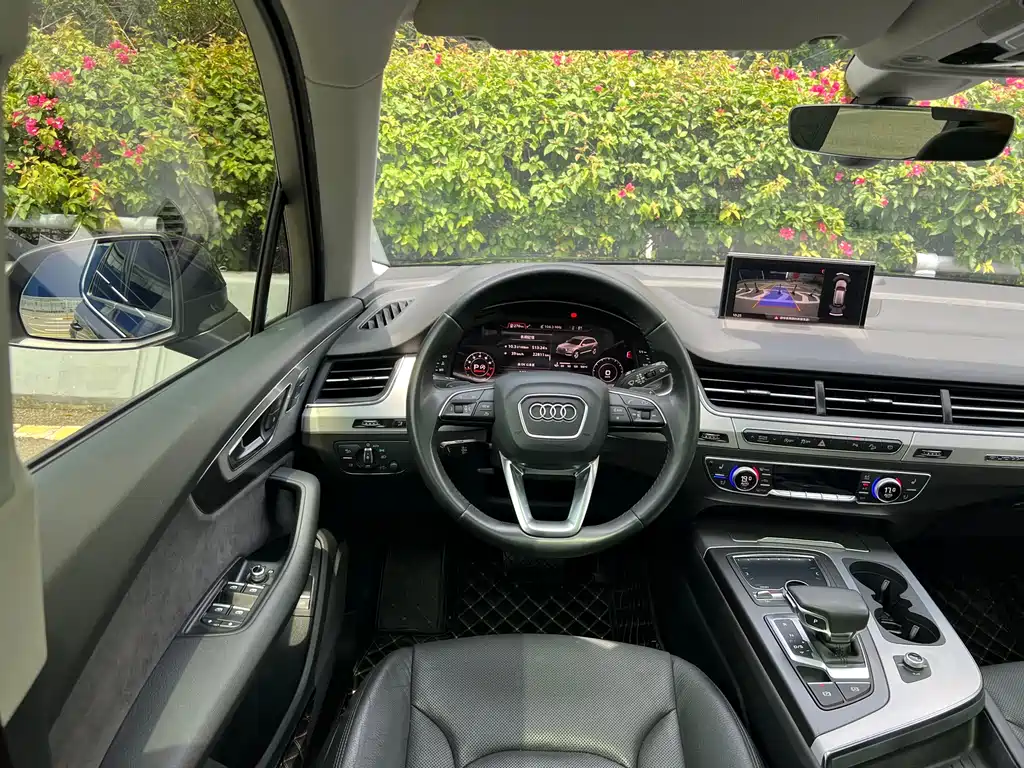 Audi Q7 2019 45 TFSI S line Sport