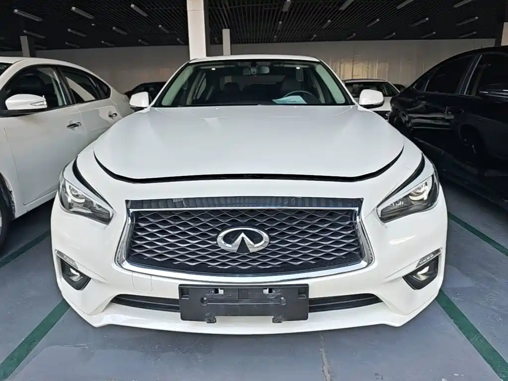 Infiniti Q50L — миниатюра 3
