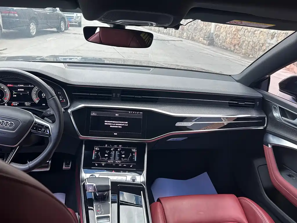 Audi A7L — миниатюра 7