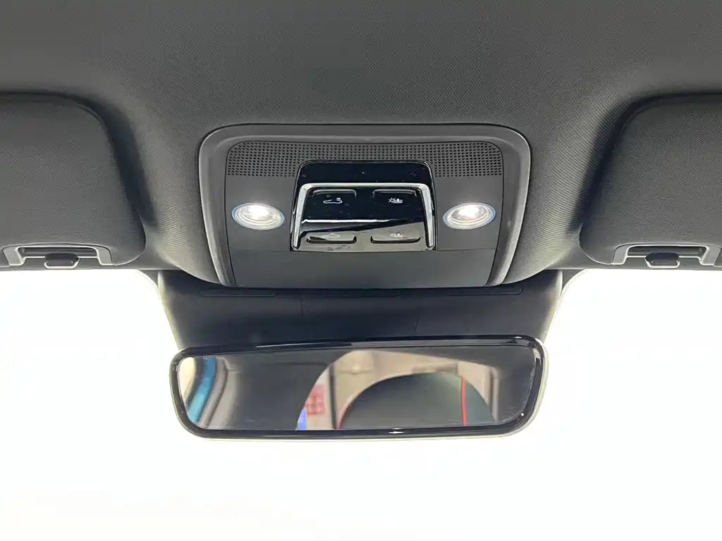 BYD Yuan Plus — миниатюра 23