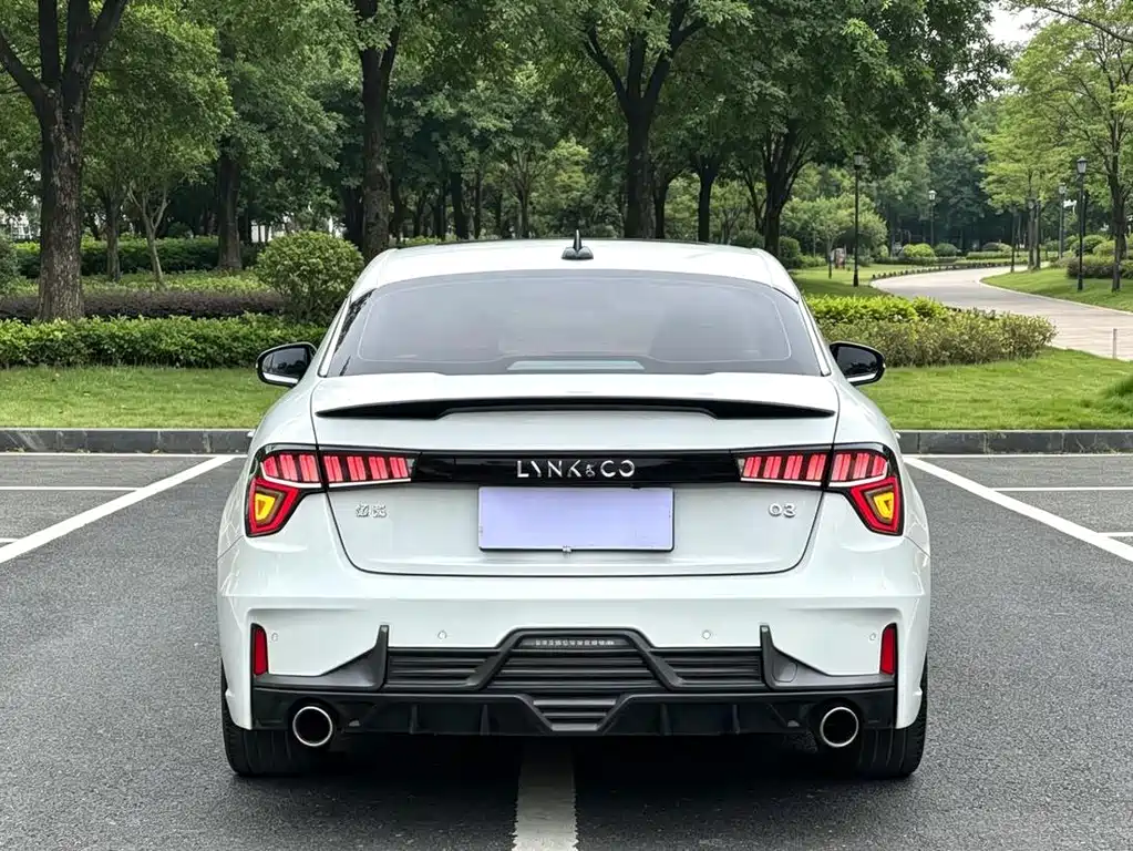 Lynk & Co 03 — миниатюра 8