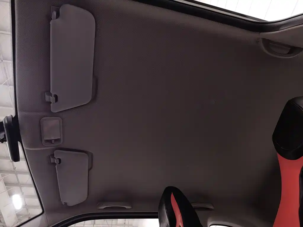Wuling MINIEV — миниатюра 14