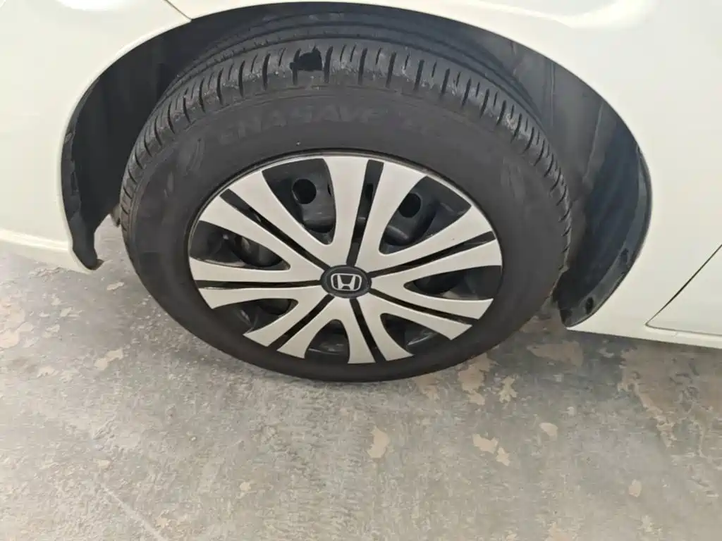 Honda Fit — миниатюра 23