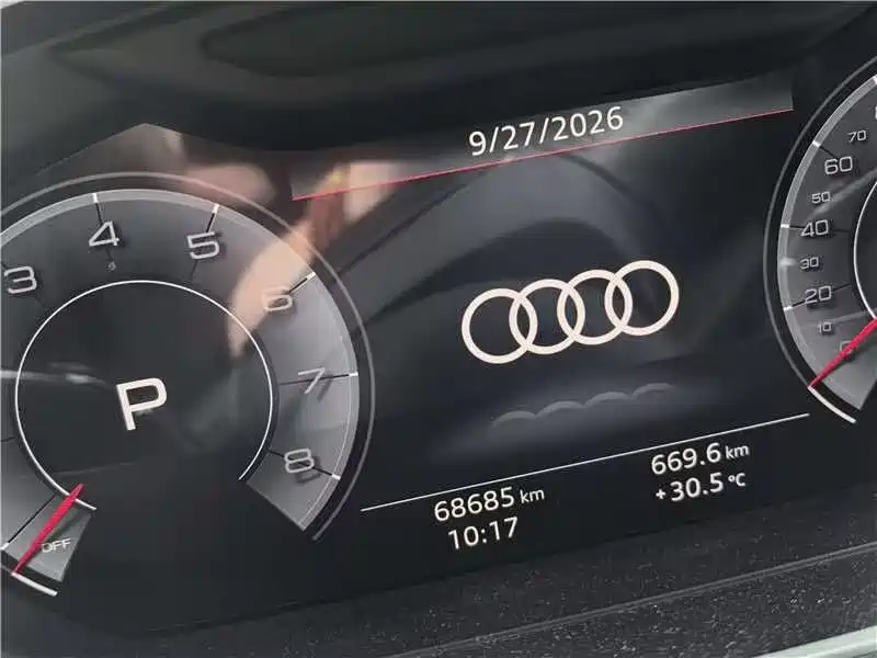 Audi A8 — миниатюра 7