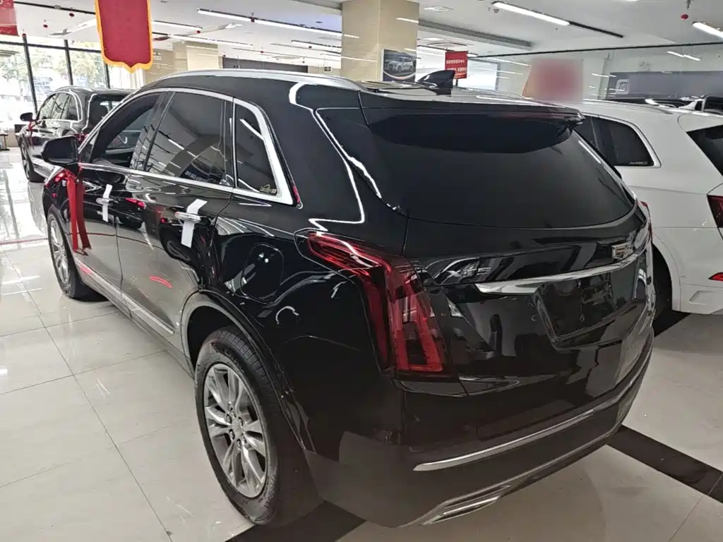 Cadillac XT5 — миниатюра 5