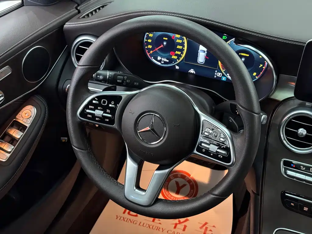 Mercedes-Benz GLC — миниатюра 13