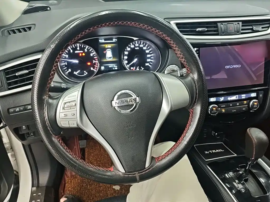Nissan X-Trail — миниатюра 11