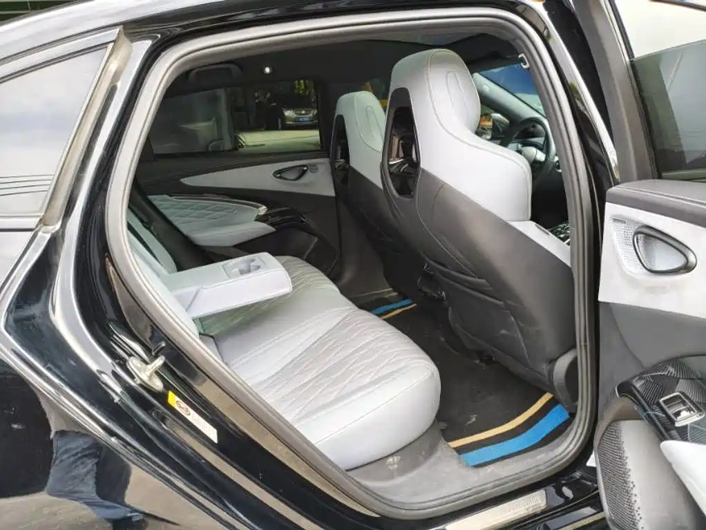 BYD Seal — миниатюра 8