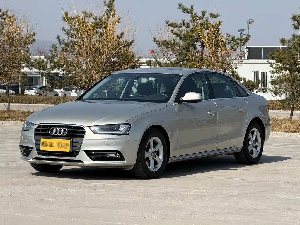 Купить Audi A4L