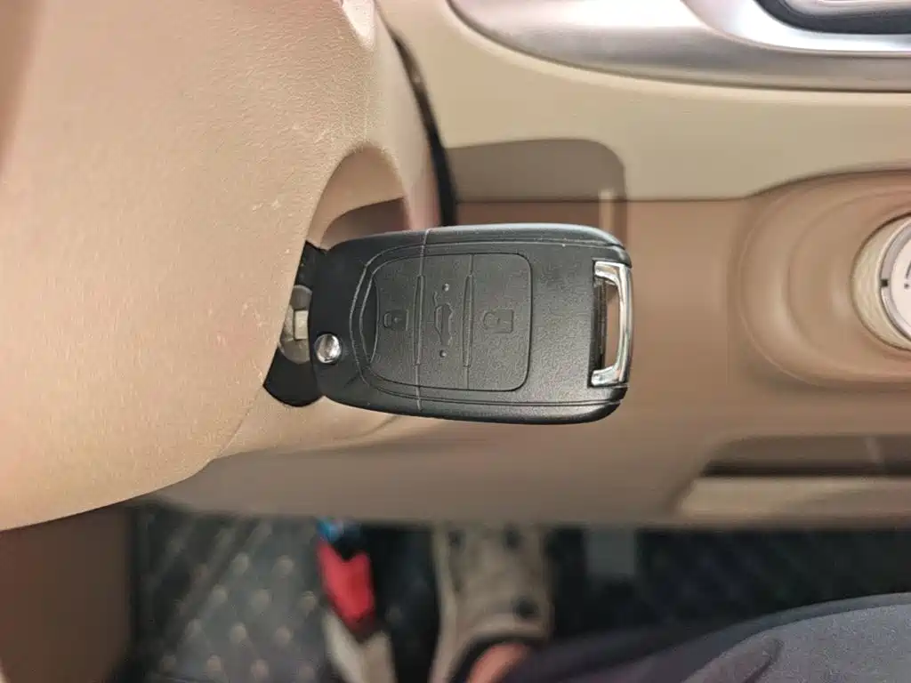 Wuling MINIEV — миниатюра 9