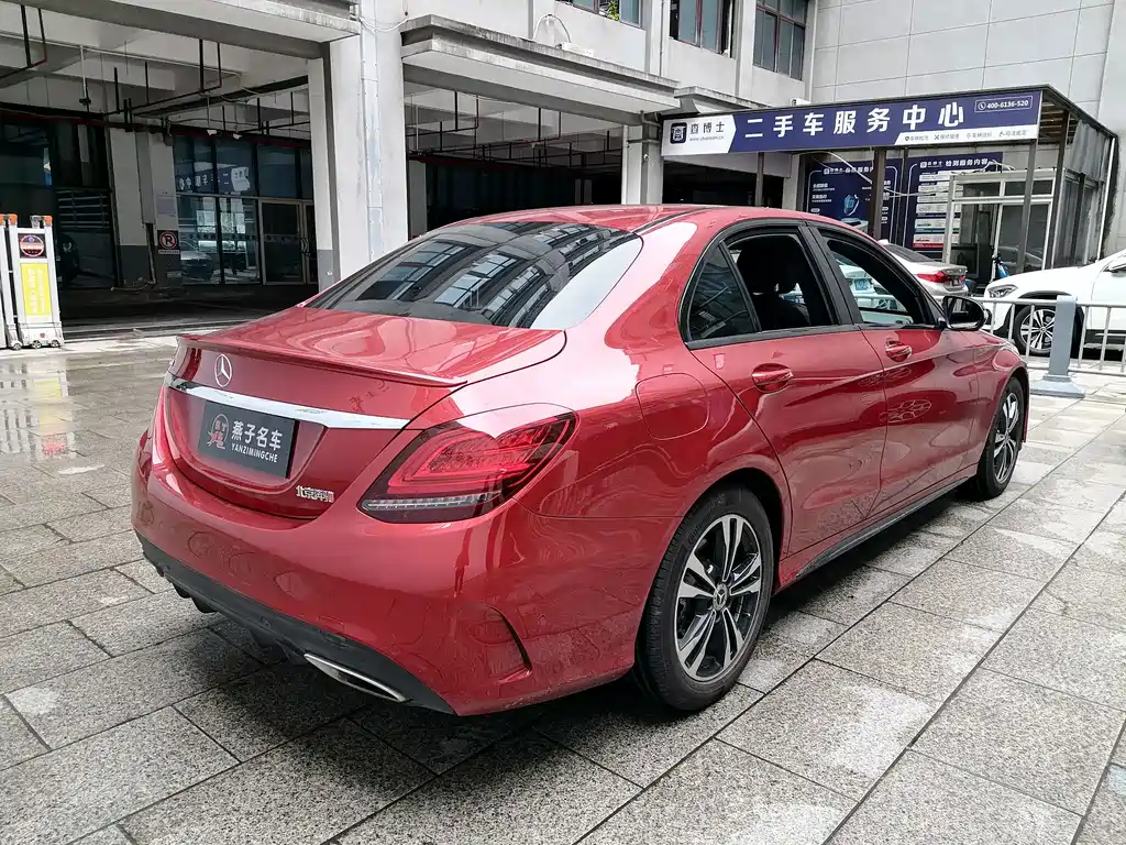Mercedes-Benz C-Class — миниатюра 7