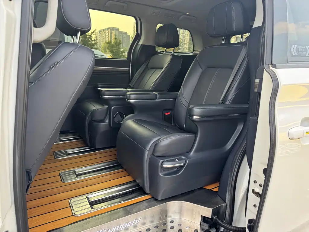 GAC Motor Trumpchi M8 — миниатюра 8
