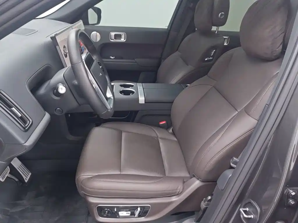 Li Auto Li L8 — миниатюра 15