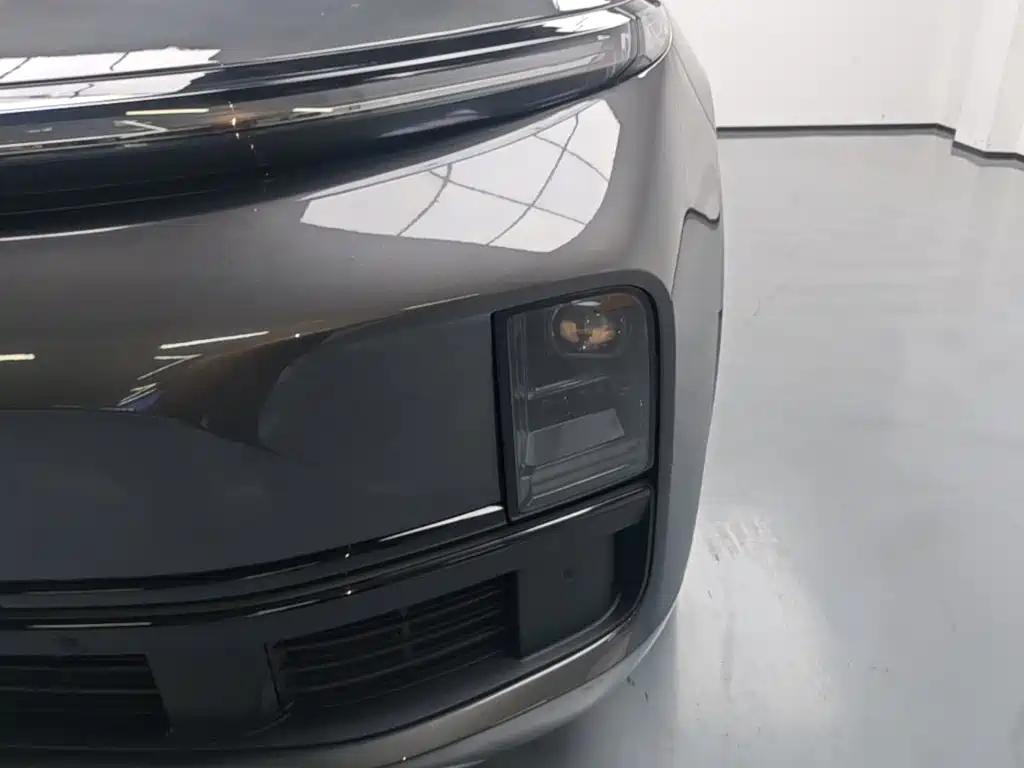 Li Auto Li L8 — миниатюра 24