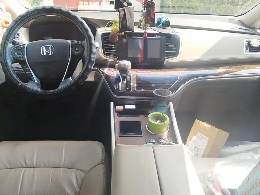 Honda Odyssey — миниатюра 12