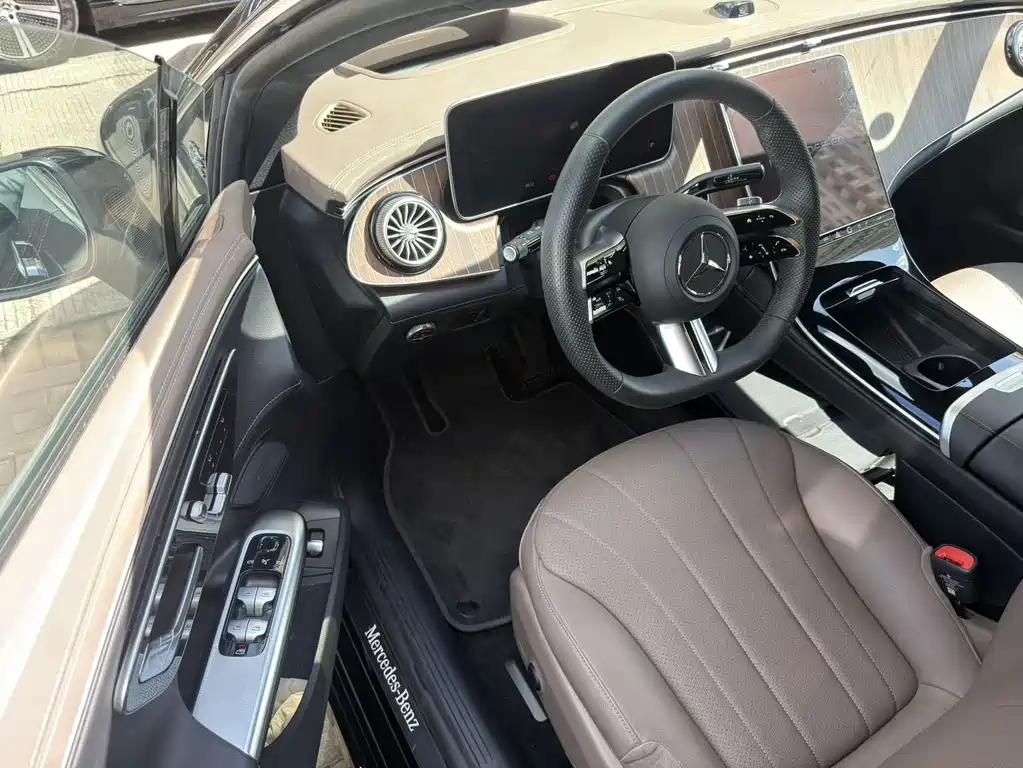 Mercedes-Benz EQE — миниатюра 2