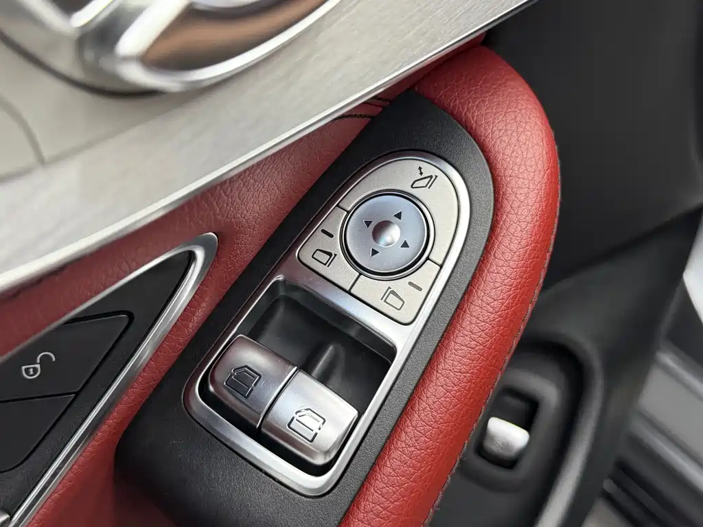 Mercedes-Benz C-Class AMG — миниатюра 15