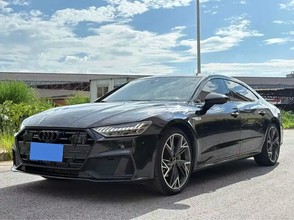 Купить Audi A7L