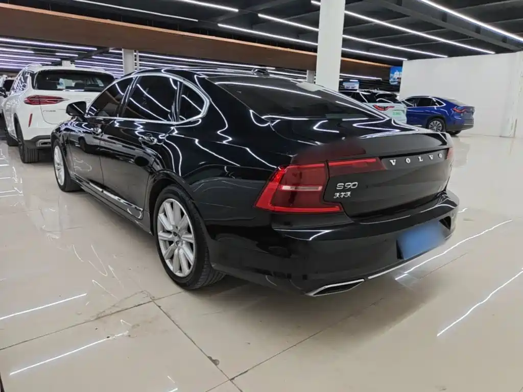 Volvo S90 2020 T5 Luxury