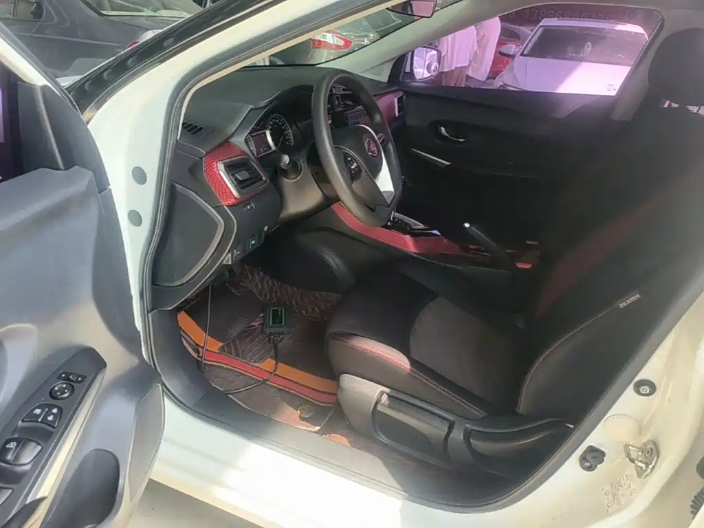 Nissan Bluebird — миниатюра 16
