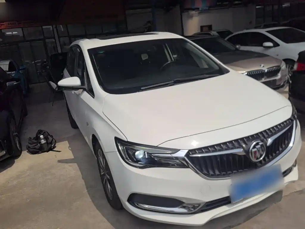 Buick GL6 — миниатюра 4