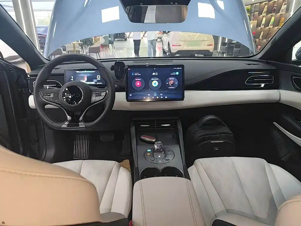 BYD Seal 06 — миниатюра 10