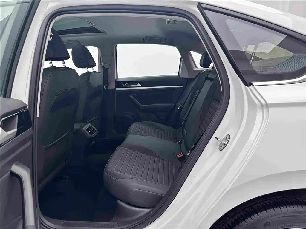 Volkswagen Lavida — миниатюра 20