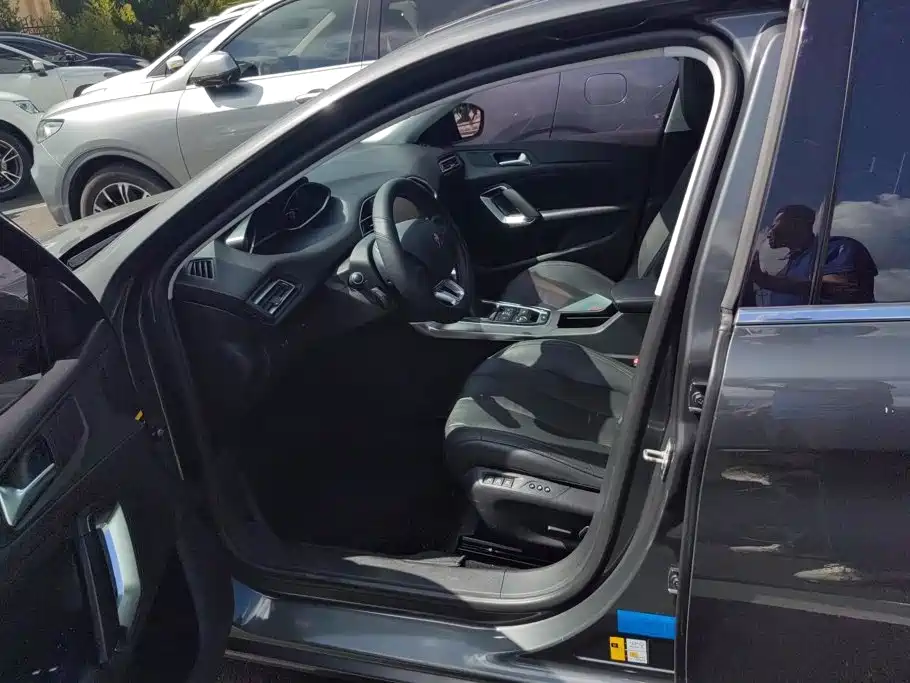 Peugeot 308S — миниатюра 9