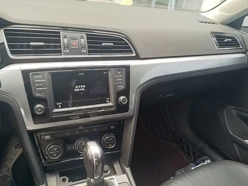 Volkswagen Lamando — миниатюра 18