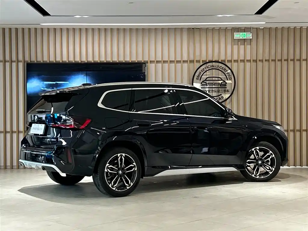 BMW X1 2026 sDrive25Li M Sport
