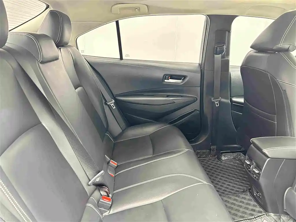 Toyota Corolla — миниатюра 7