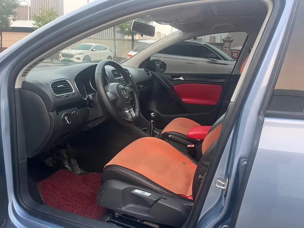 Volkswagen Golf — миниатюра 9