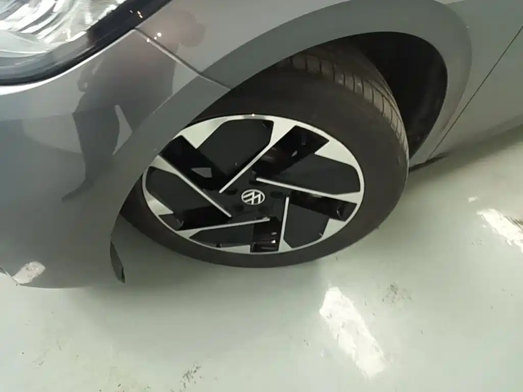 Volkswagen ID.3 — миниатюра 23