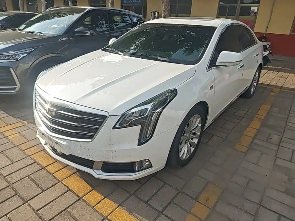 Cadillac XTS