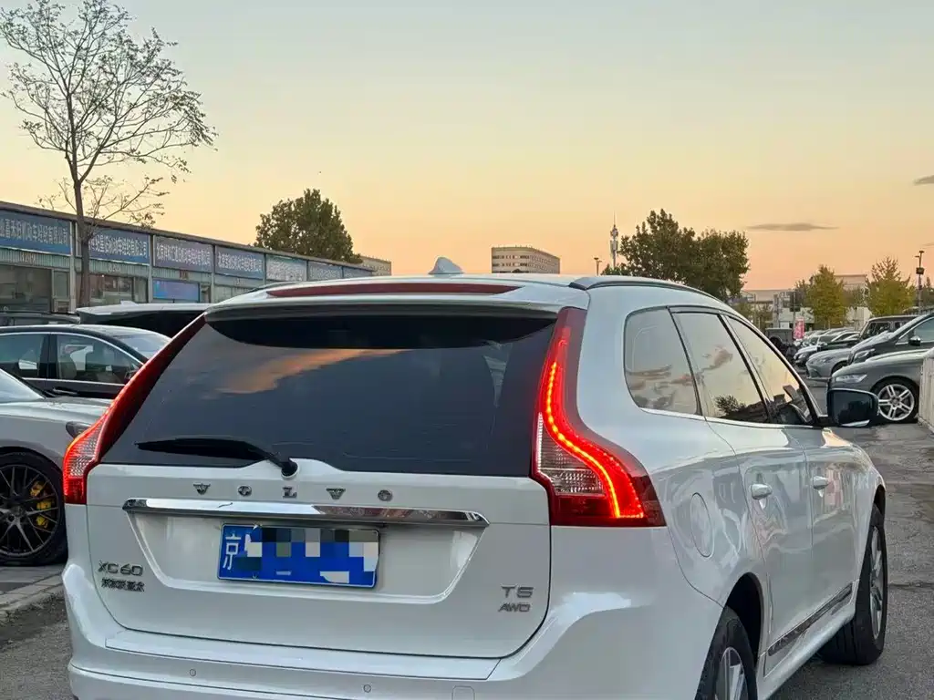Volvo XC60 2016 T5 AWD