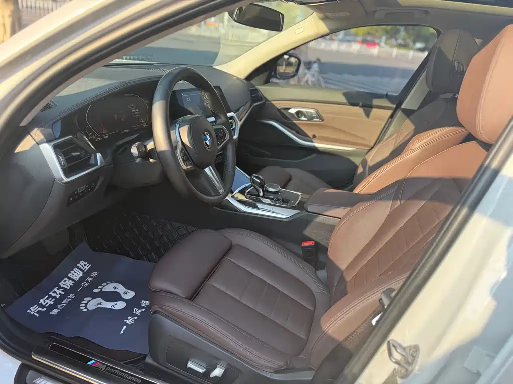 BMW 3 Series — миниатюра 8