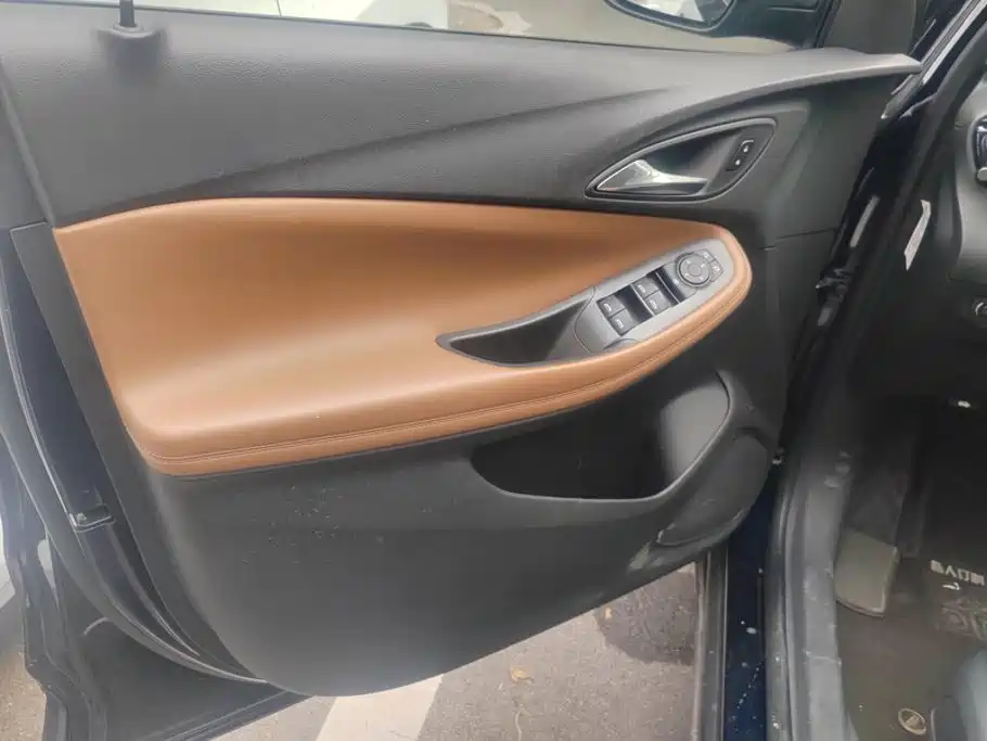 Buick Encore GX — миниатюра 7