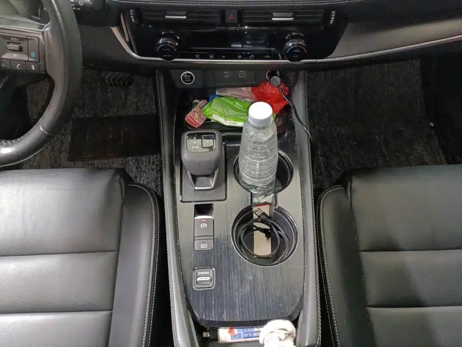 Nissan X-Trail — миниатюра 16