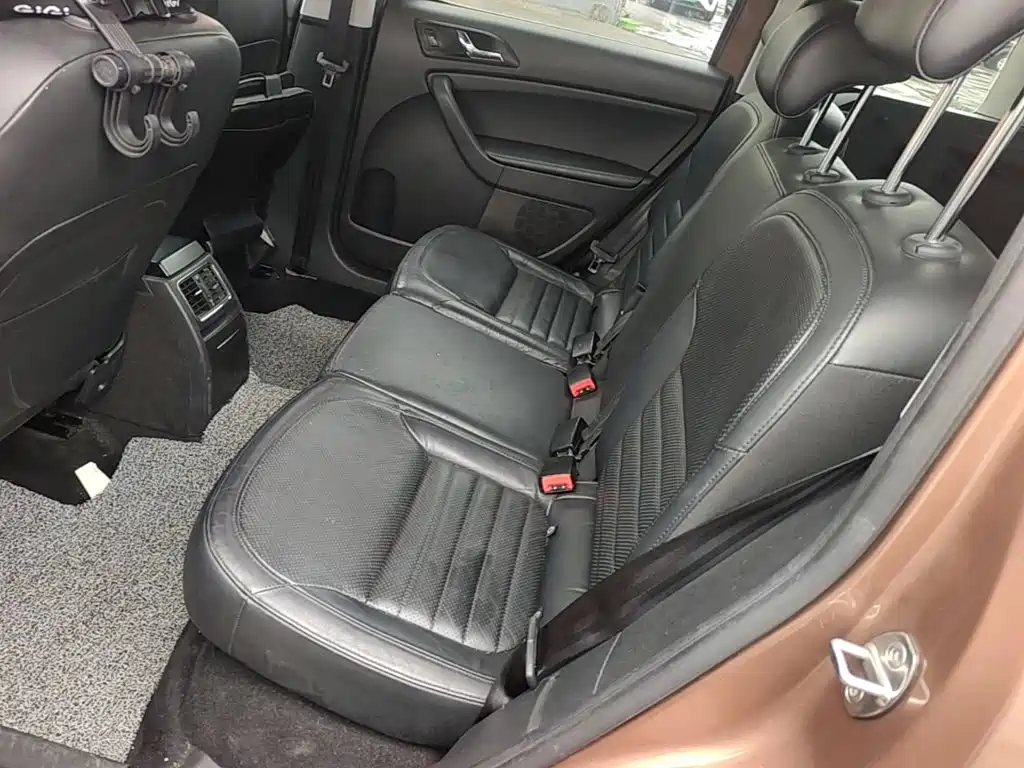 Skoda Yeti — миниатюра 17