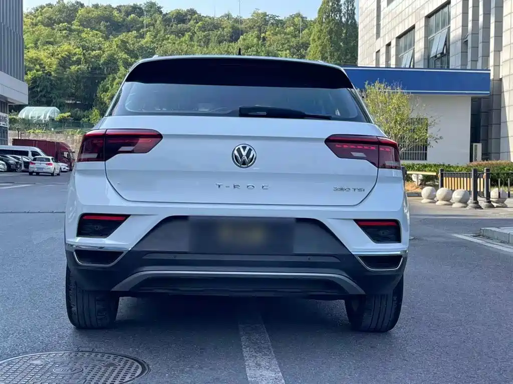 Volkswagen T-Roc — миниатюра 15