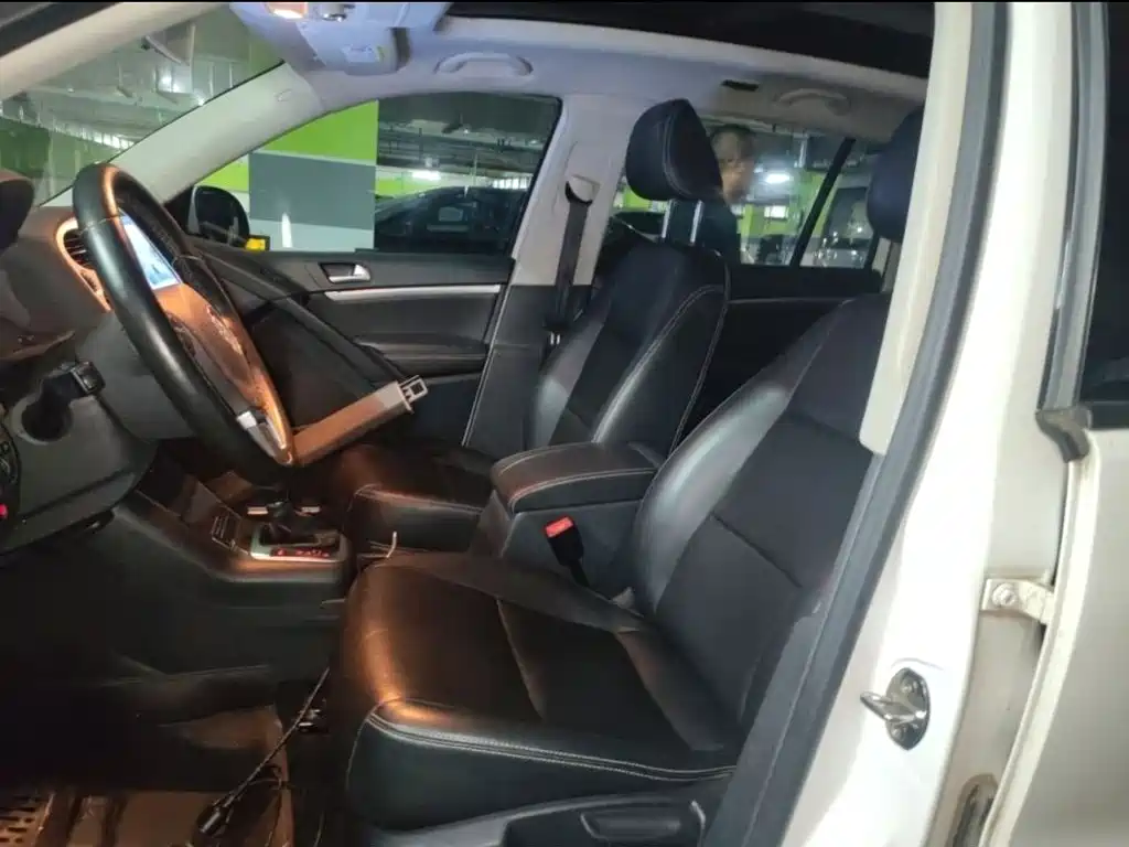 Volkswagen Tiguan — миниатюра 12