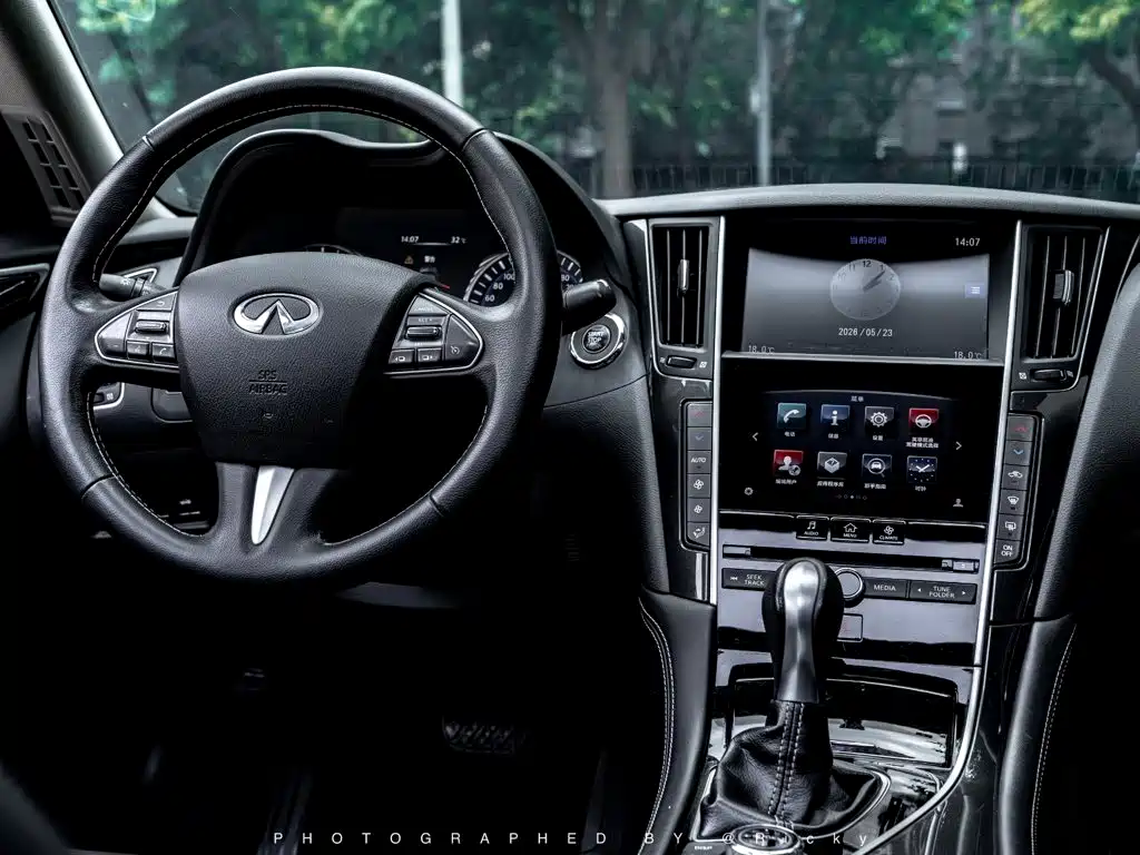 Infiniti Q50L — миниатюра 6