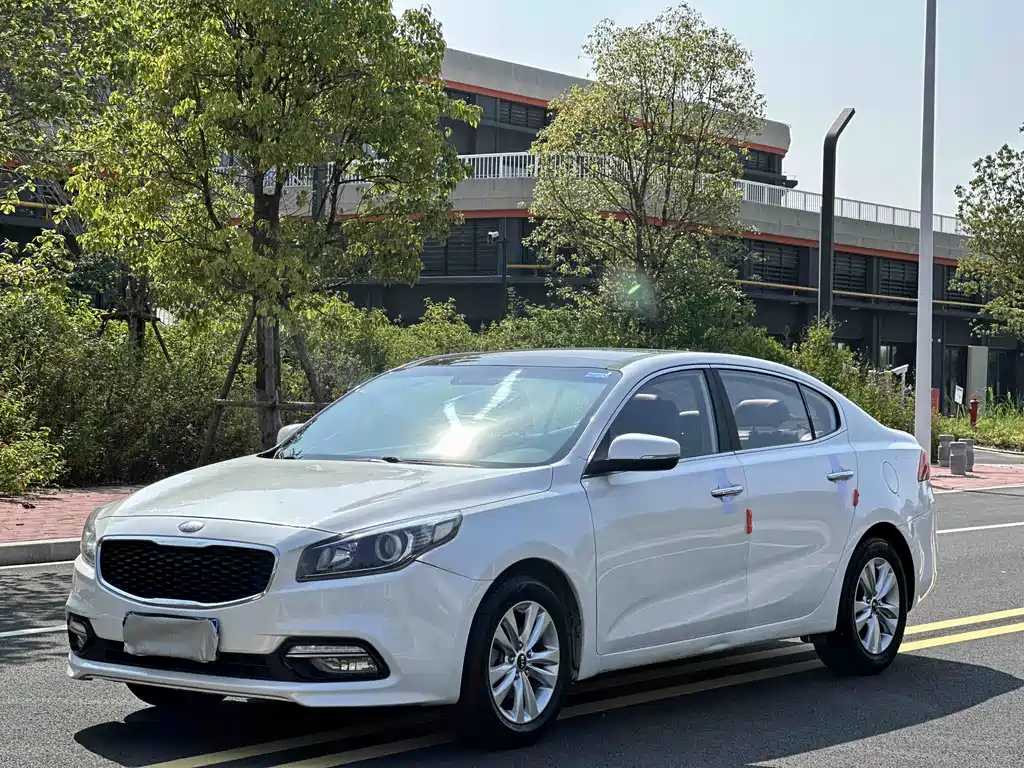 Kia K4