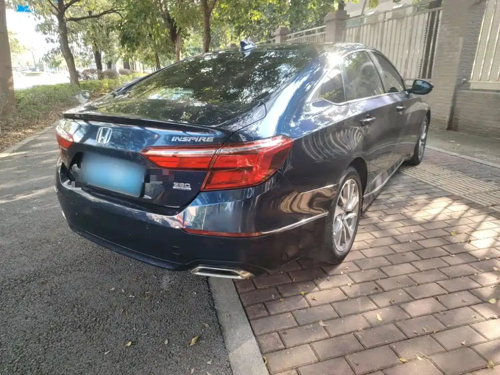 Honda Inspire — миниатюра 7